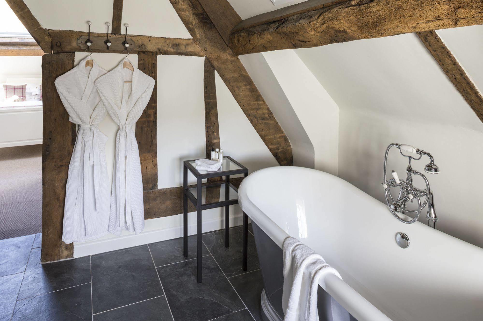 Clearwell Tudor Farmhouse Hotel מראה חיצוני תמונה